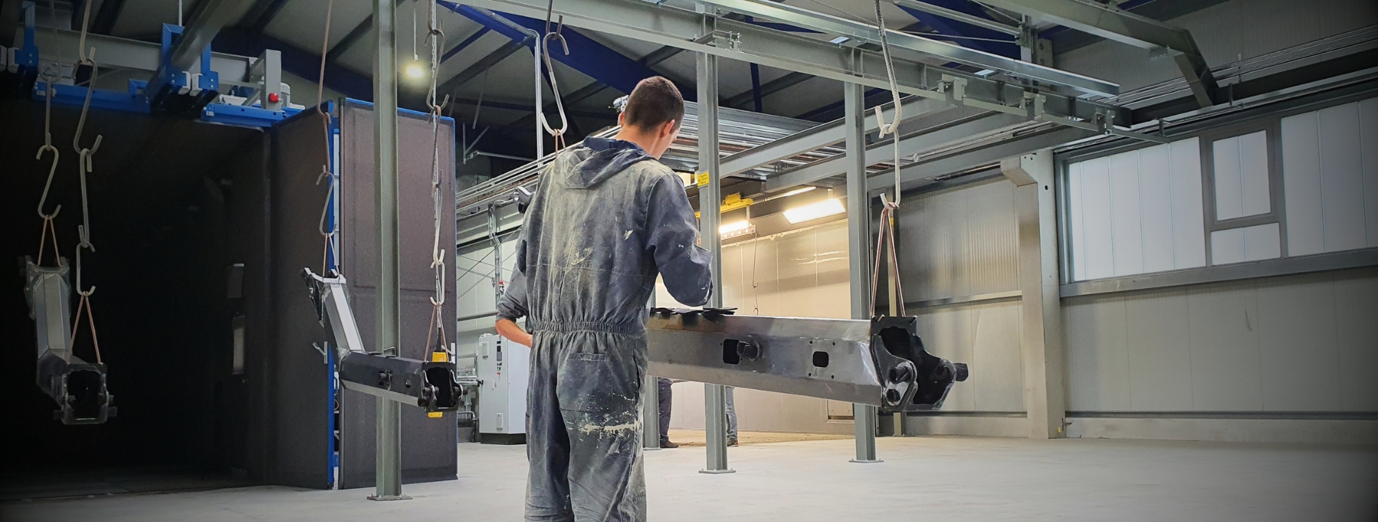 Wir entwickeln komplette Anlagenlösungen für Lohnbeschichter