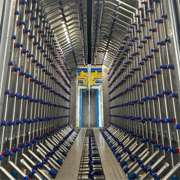 Kammervorbehandlungsanlage integriert in SLF-Pulverbeschichtungslinie